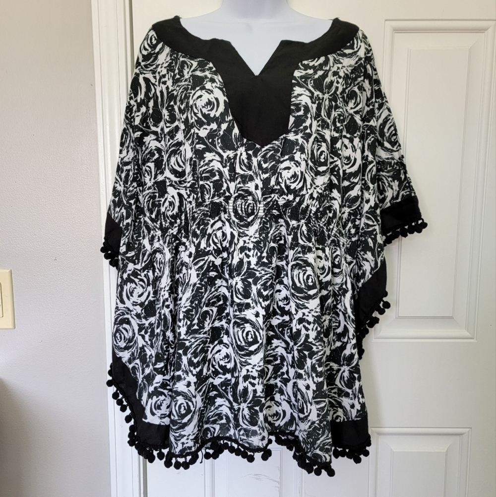 Style And Co Black White Abstract Print Swim Cover Up Beach Pool Pom Poms Size L